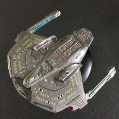 uss-yeager-ncc61947-saber-class-dessus
